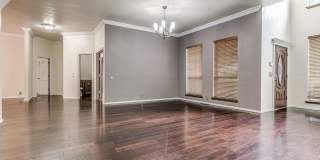 Spacious Home + East Edmond + 4 bedrooms Gallery 7