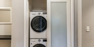 Cozy & bright 1 Bd/1Bth condo in Brookland House Condominium! Gallery 18