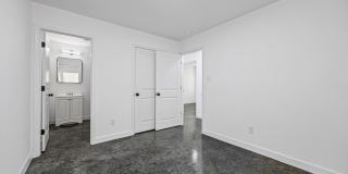 778 Hanley St Gallery 14