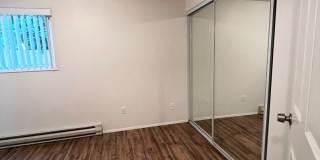 2 Bedroom Condo in Lake Oswego Gallery 25