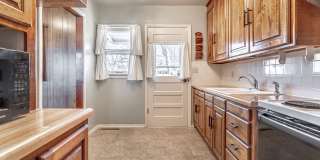 Classic Home in Rogers! Gallery 3