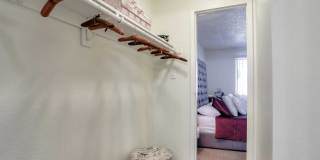 Sterling Park Gallery 16