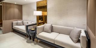 Catherine Santa Monica Gallery 24