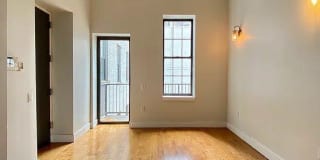 72 Willoughby Street Gallery 2
