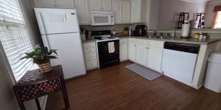 2 Bed 2.5 Bath Condo Gallery 1