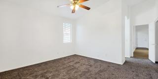 Clean and Cozy home in desirable area! Gallery 18