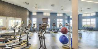 Urbana Urbana Gallery 40