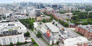 2325 Elliston Place Gallery 18