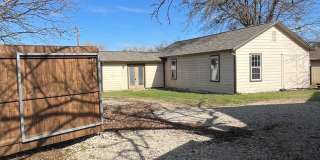 COMING SOON!!!!!!   Historic neighborhood - 2/1 - Pets Welcome - Hardwood Flooring! Gallery 1