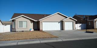 Spacious 4 Bedroom Home in Fernley with 3-Car Garage & Expansive Backyard Gallery 1