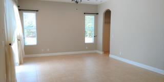 Annual Rental: Luxurious 4 Bedroom 3 bath POOL home in Woodlands of Rivendell! Just Blocks form Pineview School Gallery 31