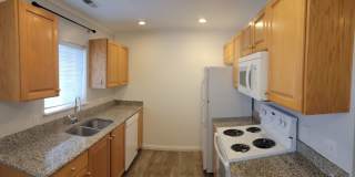 2 bed, 1 bath at Brentwood! Gallery 9