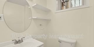 1033 5th St NE Gallery 21