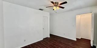 2802 W Cleveland St Unit L Gallery 27