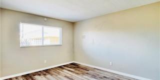 706 SE 13th Court unit: C Gallery 21