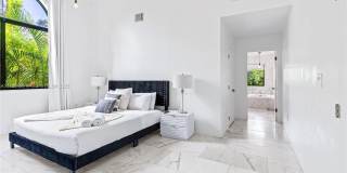 1061 NW North River Dr Gallery 19