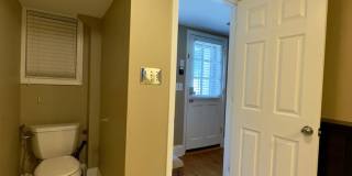 Spacious 4-Bedroom Single Family House in Baltimore Gallery 10