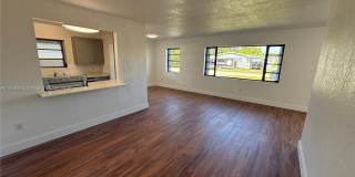 1430 NW 176th Ter Gallery 3