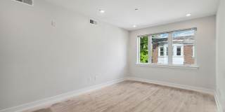 Sparrow House Gallery 116