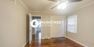 1731 Myrna Lane Gallery 7