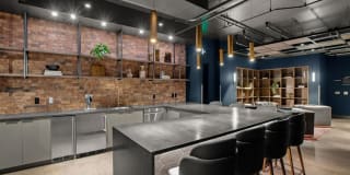 Mason & Main Gallery 51