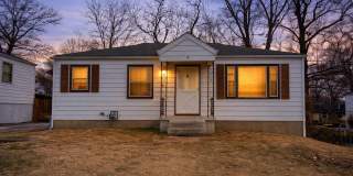 Comfort  Convenience on Cloverdale Gallery 1