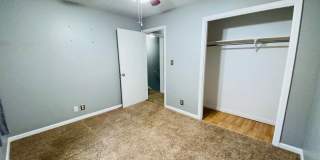 LARGE FENCED IN YARD!!! Gallery 20