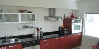 1650 Brickell Ave Gallery 9