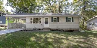 Charming 3 Bed, 1 Bath Home in Convenient South Kansas City Location Gallery 2