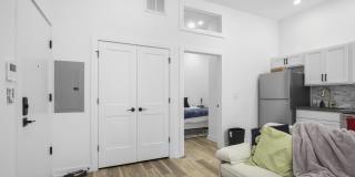 1415 LOCUST Street Gallery 4