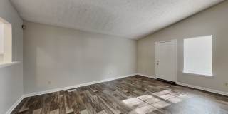 3235 Keystone Lakes Way Gallery 5