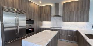 19616 NE 14th Ct Gallery 2