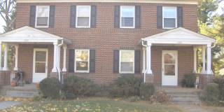 3 Bedroom 1.5 Bath Duplex Gallery 2