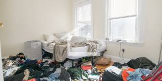 Charming 4 Bedroom-No Broker Fee Gallery 3