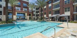 Overture Sugar Land - 55+ Active Adult Gallery 1