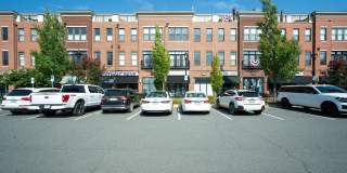 450 MADISON TRADE PLZ SE Gallery 1