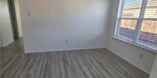 1121 Dixon Circle Gallery 5