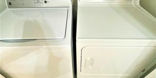 606 Shorewood Dr # unit: C 303 Gallery 24