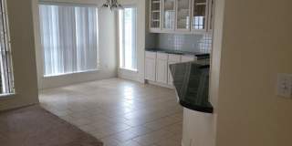 4 bedroom 3.5 bathrooms Gallery 6