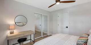 8426 E PLAZA Avenue Gallery 18