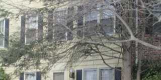 3 Bedroom 2.5 Bath Townhouse Gallery 1