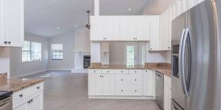 Charming Bungalow in Prime South Tampa – Plant High School District! Gallery 6