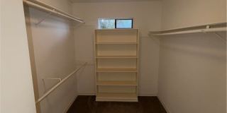918 Saint Bernard Street Gallery 9