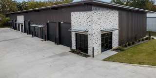 6708 S Broadway Avenue Gallery 1