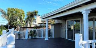 Charming 2+1 PDR hills home w/ large lot. Jacuzzi, decks, fireplace, view, walk to the beach! Gallery 9