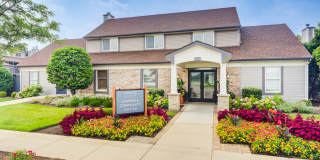 Haven on Long Grove Apartments and Townhomes Gallery 9