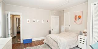 5 Bed/ 2 Bath on Fairview mins. from UC Campus Only $575/pp ($2,875/mo) + Free Wifi! AND a $250 sign on bonus!!! Gallery 9