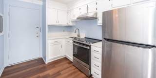 1 Bedroom, 1 Bathroom Condo in Downtown Charleston - Charleston Gallery 16