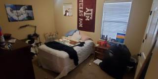College Station - 3 bedrooms / 3 Baths Townhome in the Barracks! Gallery 13