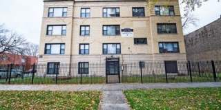 7003 S Harper Gallery 12